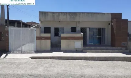Casa com 3 dormitórios à venda, MONTE ALEGRE, CAMBORIU - SC