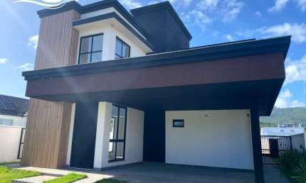 Oportunidade Casa em Condomínio fechado Caledônia Private Village