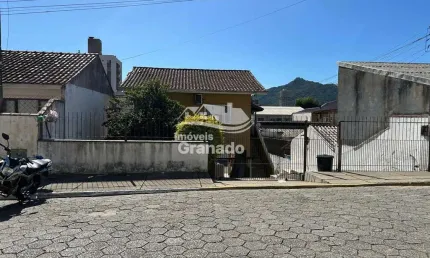 Casa com 2 dormitórios à venda, TABULEIRO, CAMBORIU - SC