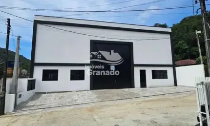 Galpão à venda, 632,50 m  no bairro RIO PEQUENO, CAMBORIU - SC