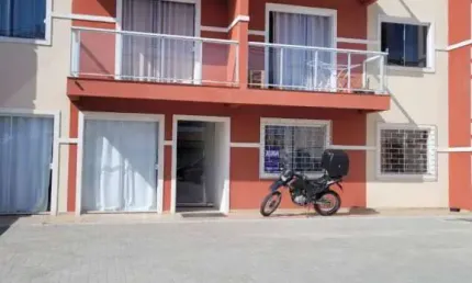 Apartamento para locação semimobiliado com 2 quartos, na costeira - são josé dos pinhais