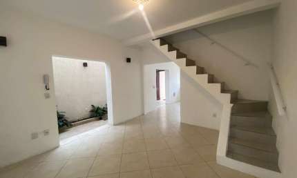 Casa com 4 quartos à venda na Domingos Osvaldo Bataglia, 128, Mirandópolis, São Paulo por R$ 980.000