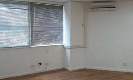 Sala comercial à venda na Avenida Engenheiro Luiz Carlos Berrini, 801, Cidade Monções, São Paulo por R$ 1.950.000