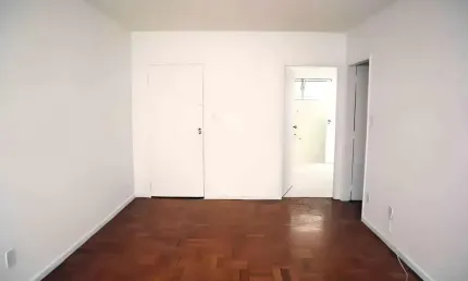 Apartamento com 2 quartos à venda na Rua Urussuí, 101, Itaim Bibi, São Paulo por R$ 900.000