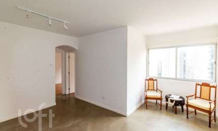 Apartamento com 2 quartos à venda na Avenida Sabiá, 400, Moema, São Paulo por R$ 750.000