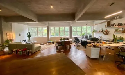 Sala comercial para alugar na Praça da República, 386, República, São Paulo por R$ 5.000