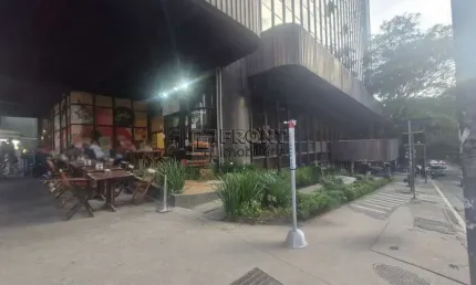 Ponto comercial para alugar na Avenida Paulista, 1499, Bela Vista, São Paulo por R$ 9.000