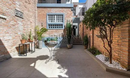Casa com 3 quartos à venda na Rua Tanabi, 286, Água Branca, São Paulo por R$ 1.780.000