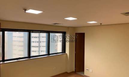 Sala comercial para alugar na Parque da Aclimação, 168, Aclimação, São Paulo por R$ 6.000