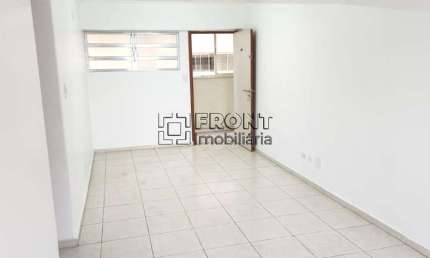 Apartamento com 3 quartos à venda na Rua Heitor Penteado, 1832, Sumarezinho, São Paulo por R$ 700.000