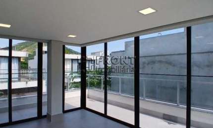Casa em condomínio fechado com 5 quartos à venda na Alameda Patriarca José Marques, 696, Camburi, São Sebastião por R$ 3.000.000