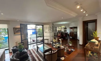 Apartamento com 4 quartos à venda na Rua Traipu, 352, Pacaembu, São Paulo por R$ 2.200.000