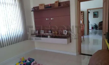 Casa com 4 quartos à venda na Rua Félix Pacheco, 1, Vila Paulicéia, São Paulo por R$ 1.600.000
