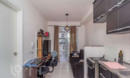 Apartamento com 1 quarto à venda na Rua Guaicurus, 635, Lapa, São Paulo por R$ 300.000