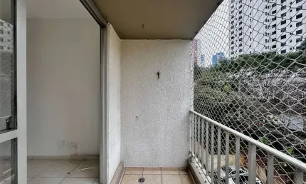 Apartamento com 3 quartos à venda na Rua Judith Passald Esteves, 255, Vila Sônia, São Paulo por R$ 530.000