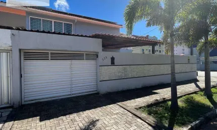Casa com 4 dormitórios à venda, 233 m² por R$ 850.000,00 - Bessa - João Pessoa/PB