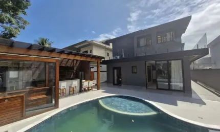 Casa de Praia para Venda em Bertioga, Riviera, 6 dormitórios, 6 suítes, 8 banheiros, 6 vagas