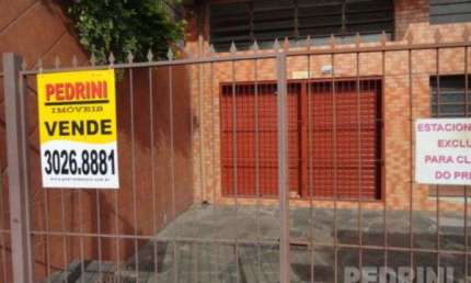 Ponto comercial à venda no Camaquã, Porto Alegre  por R$ 350.000