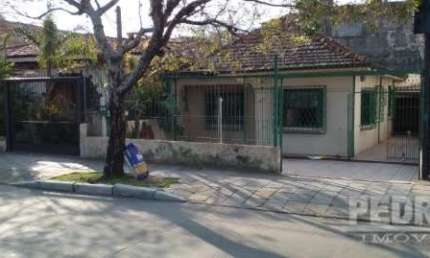 Casa com 2 quartos à venda no Glória, Porto Alegre  por R$ 800.000