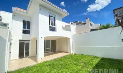 Casa em condomínio fechado com 3 quartos à venda na Vila Nova, Porto Alegre  por R$ 950.000