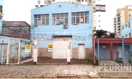 Barracão / Galpão / Depósito à venda no Santo Antônio, Porto Alegre  por R$ 1.800.000