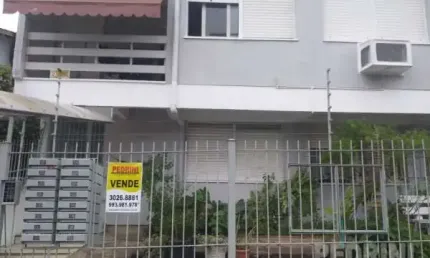 Apartamento com 1 quarto à venda no Cristal, Porto Alegre  por R$ 139.000