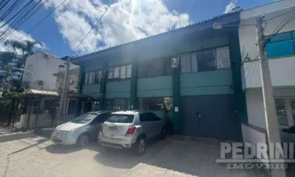 Prédio à venda no Moinhos de Vento, Porto Alegre  por R$ 1.900.000