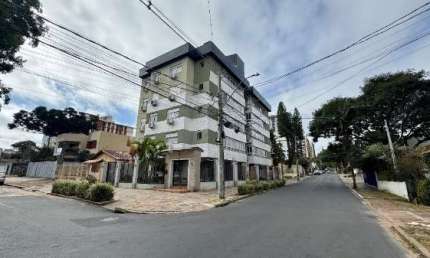 Apartamento com 3 quartos para alugar na Tristeza, Porto Alegre  por R$ 2.600
