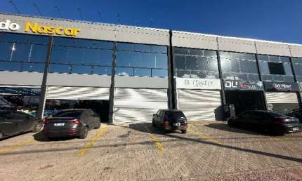 Sala comercial para alugar no Hípica, Porto Alegre  por R$ 5.000