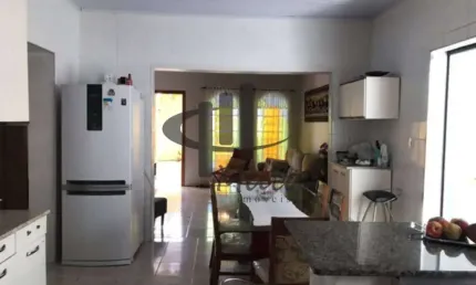 Casa com 3 quartos à venda na Monteiro Junior, R, Centro, Caraguatatuba