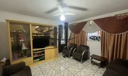 Casa com 2 quartos à venda na Bartolomeu Ferrero, R, Cerâmica, São Caetano do Sul