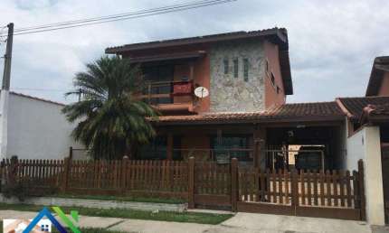 Casa à venda na Praia  no Pontal de S. Marina em Caraguatatuba