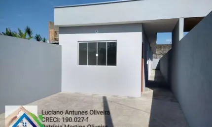 Casa nova à venda na praia com 3 quartos em caraguatatuba-sp
