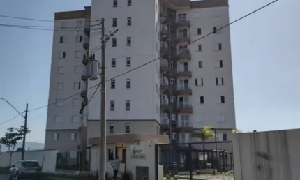 Apto no  bairro Guapurá, com 2 dorm com piscina quadra estacionamento segurança.