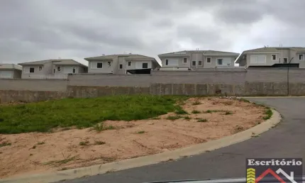 Terreno Condomínio à Venda, em Valinhos SP, com 372,30m² - R$ 415.000,00  Aceita Veículos como parte de Pagamento
