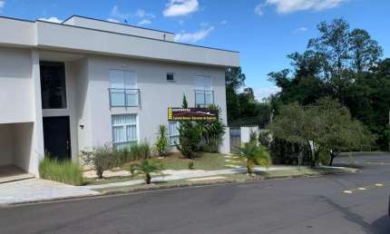 Casa Condomínio Alto Padrão Locação em Valinhos SP, 4 suites, piscina (ao lado Colégio Porto Seguro) - R$ 30.000,00