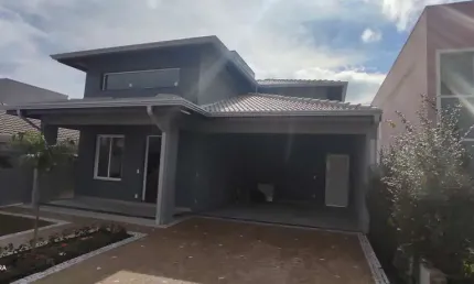 Casa Condomínio Venda em Valinhos SP 223m² constr, R$ 1.375.000,00 3 suites, Estuda Permutas e Aceita Financiamento