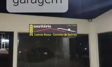 Casa a Venda em Valinhos / SP. - 3 suítes - 4 vagas. R$ 2.100.000,00- ACEITA PERMUTA EM AP. E ACEITA FINANCIAMENTO