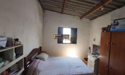 Chácara no sul de Minas, Munhoz MG com 7.000m² terreno, 100m² casa típica de roça, fogão a lenha - R$ 300.000,00