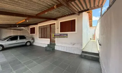 Casa Venda Jd Novo Mundo, Valinhos / SP. Casa da frente 3 dormitórios. Casa do fundo independente, 1 dormitório, sala, cozinha. Valor R$