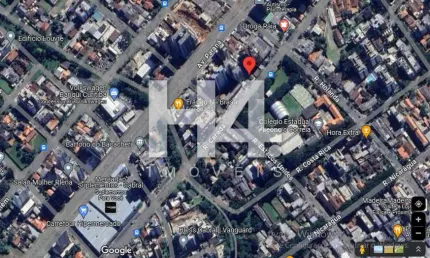 Terreno comercial para alugar na Rua Canadá, Bacacheri, Curitiba por R$ 3.000