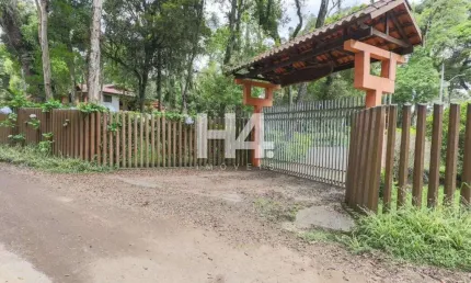 Chácara / sítio com 4 quartos à venda na Rua William Starostik, Colônia Zacarias, São José dos Pinhais, 280 m2 por R$ 2.499.900