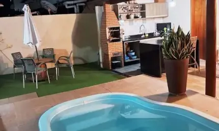 Excelente 4 suítes, piscina privativa e espaço gourmet.