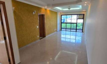 3 dormitórios, suites. 1 quadra praia. 2 vagas. Lazer compl.