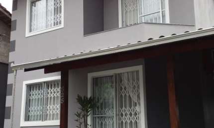 LINDO SOBRADO À VENDA NO PARANAGUAMIRIM - JOINVILLE sc