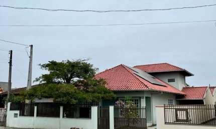 Casa com 3 quartos à venda na Rua Antônio Neves, 500, João Costa, Joinville
