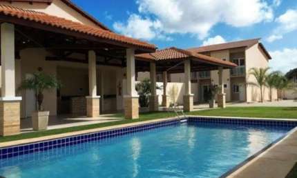Casa duplex com 02 quartos sendo 01 suíte à venda em Messejana | Parque Verde