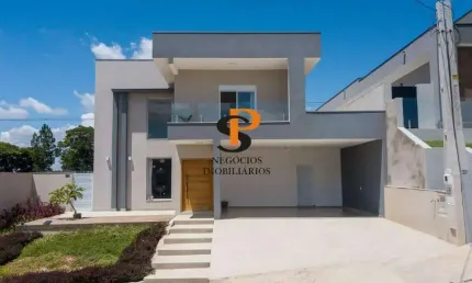 Casa à Venda no Condomínio Recanto das Palmas em Vinhedo/SP