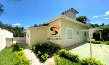 Casa à Venda no Condomínio Estância Marambaia em Vinhedo/SP