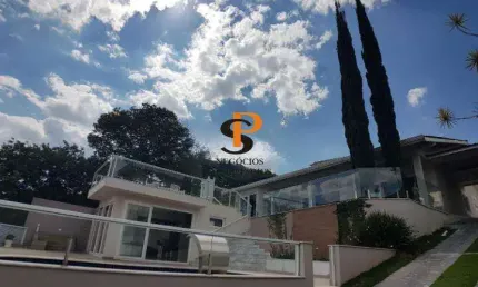 Casa à Venda no Condomínio Estância Marambaia em Vinhedo/SP